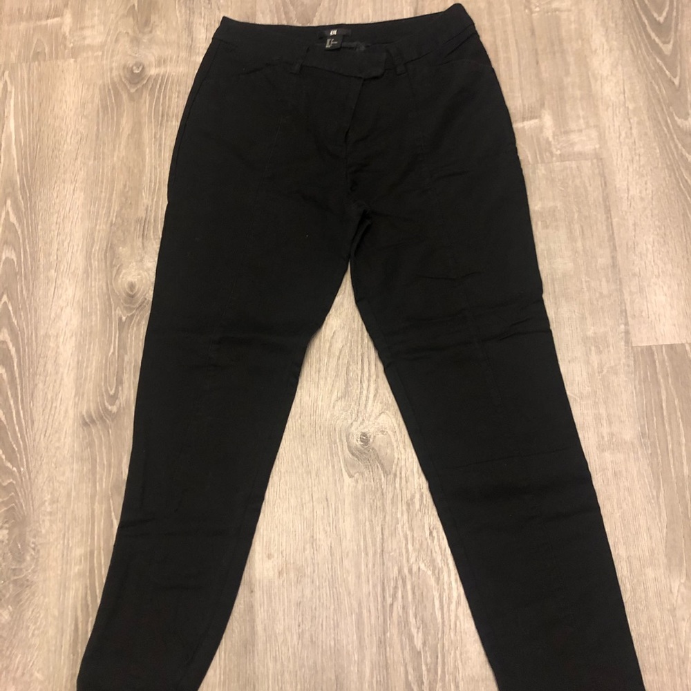 H&M size 6 dress Capri